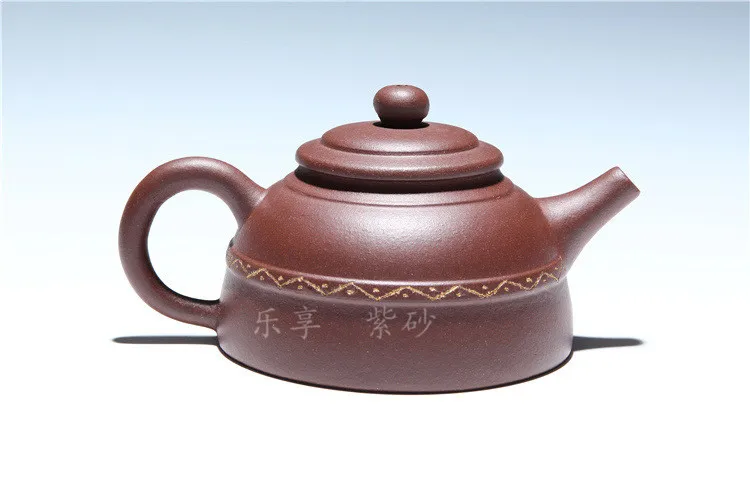 Authentic yixing purple sand authentic yixing recommended kung fu tea pot mud backgammon 180 ml
Authentic yixing purple sand authentic yixing recommended kung fu tea pot mud backgammon 180 ml