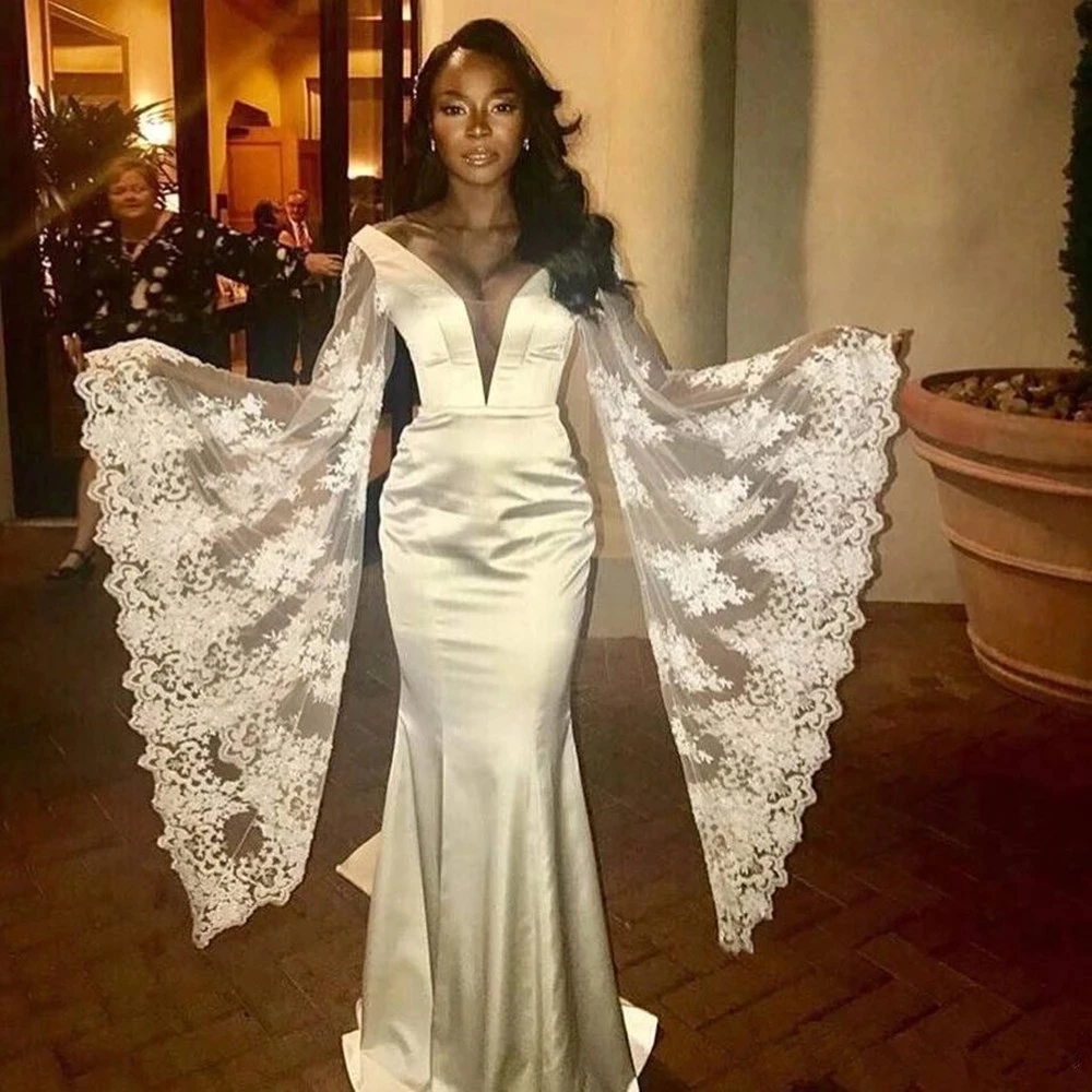 Bohemia Wedding Dress White V-Neck Floor-Length Sleeveless Floral Lace Satin Backless Mermaid Wedding Party De Fiesta Robe
Bohemia Wedding Dress White V-Neck Floor-Length Sleeveless Floral Lace Satin Backless Mermaid Wedding Party De Fiesta Robe