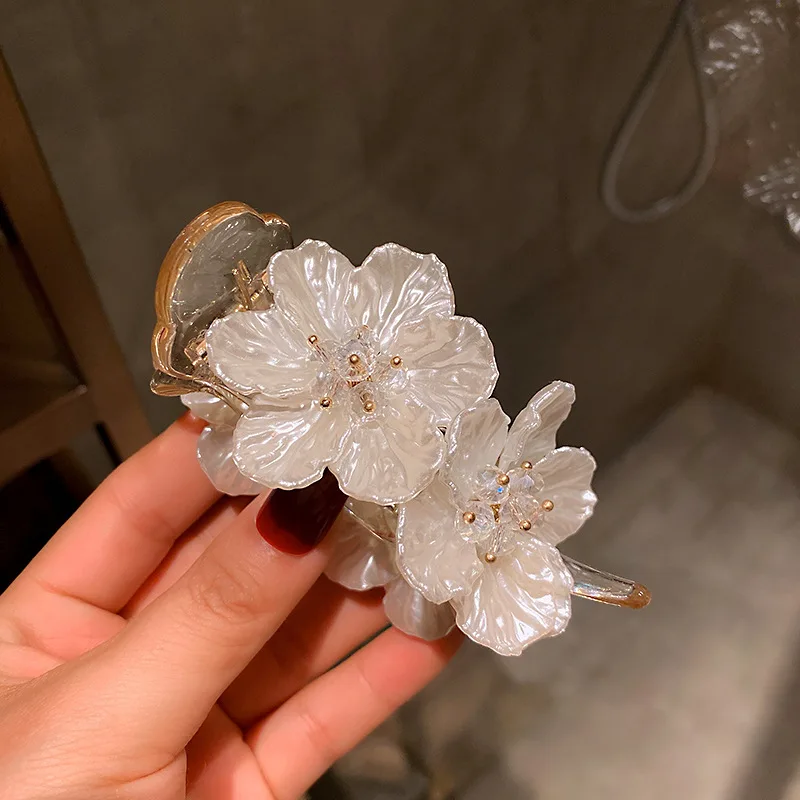 Fashion Romantic Pearl Black Grace Claw Acrylic Trendy Pearl Flower Resin Plastic Hair Clips Elegant Hair Pins for Women Luxury
Fashion Romantic Pearl Black Grace Claw Acrylic Trendy Pearl Flower Resin Plastic Hair Clips Elegant Hair Pins for Women Luxury