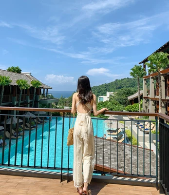 Deep V Lace Sexy Jumpsuit Ladies 2020 Summer Backless High Waist Jumpsuits Wide Leg Women Elegant Culottes Rompers
Deep V Lace Sexy Jumpsuit Ladies 2020 Summer Backless High Waist Jumpsuits Wide Leg Women Elegant Culottes Rompers