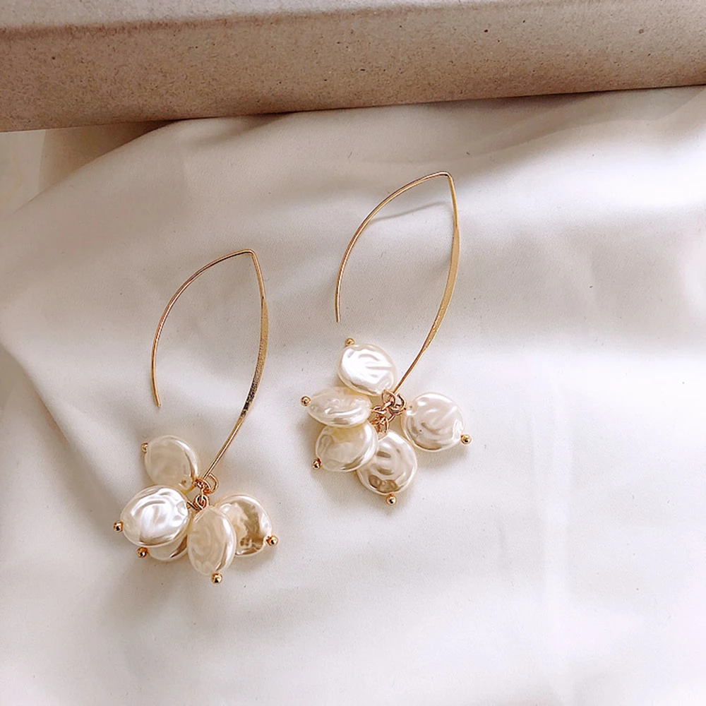 SJCHO-128 New 2021 arriver Wild Pearl Long Earrings Fashion jewelry wholesale Earrings for women 
SJCHO-128 New 2021 arriver Wild Pearl Long Earrings Fashion jewelry wholesale Earrings for women