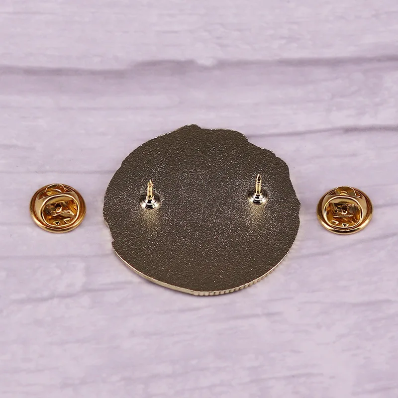 DZ1551 Anime Figures Creativity Enamel Pins Badge for Backpack Collar Lapel Pin Hat Jewelry Birthday Gifts for Friends 
DZ1551 Anime Figures Creativity Enamel Pins Badge for Backpack Collar Lapel Pin Hat Jewelry Birthday Gifts for Friends