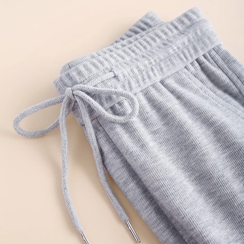 High Waist Solid Sweatpants Wide Leg Pants Autumn Summer Women Fashion Streetwear Casual Trousers InstaHot wide leg pants
High Waist Solid Sweatpants Wide Leg Pants Autumn Summer Women Fashion Streetwear Casual Trousers InstaHot wide leg pants