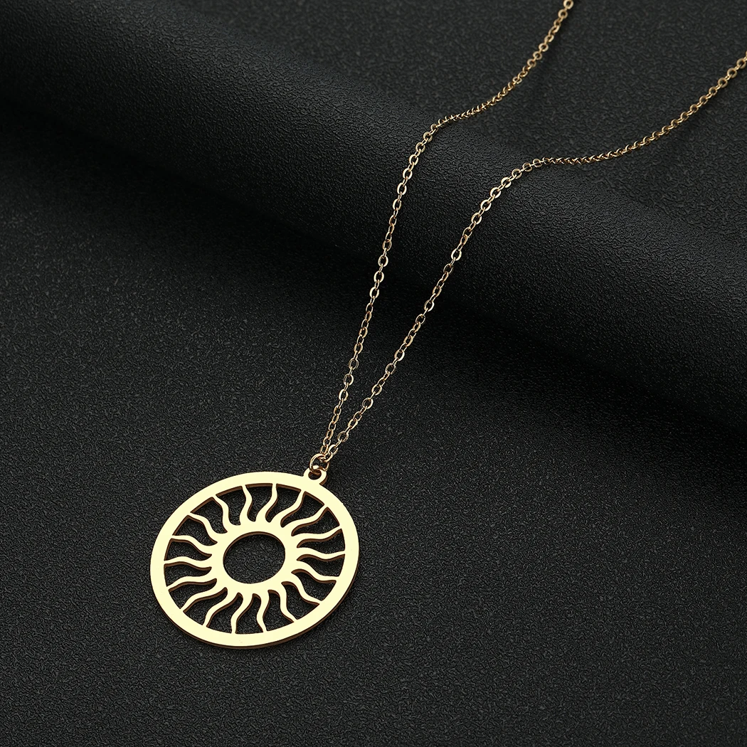 Cxwind Stainless Steel Sun Totem Choker Necklace for women Circle Pendant Chain Necklaces & Pendants chokers Fashion Jewelry
Cxwind Stainless Steel Sun Totem Choker Necklace for women Circle Pendant Chain Necklaces & Pendants chokers Fashion Jewelry