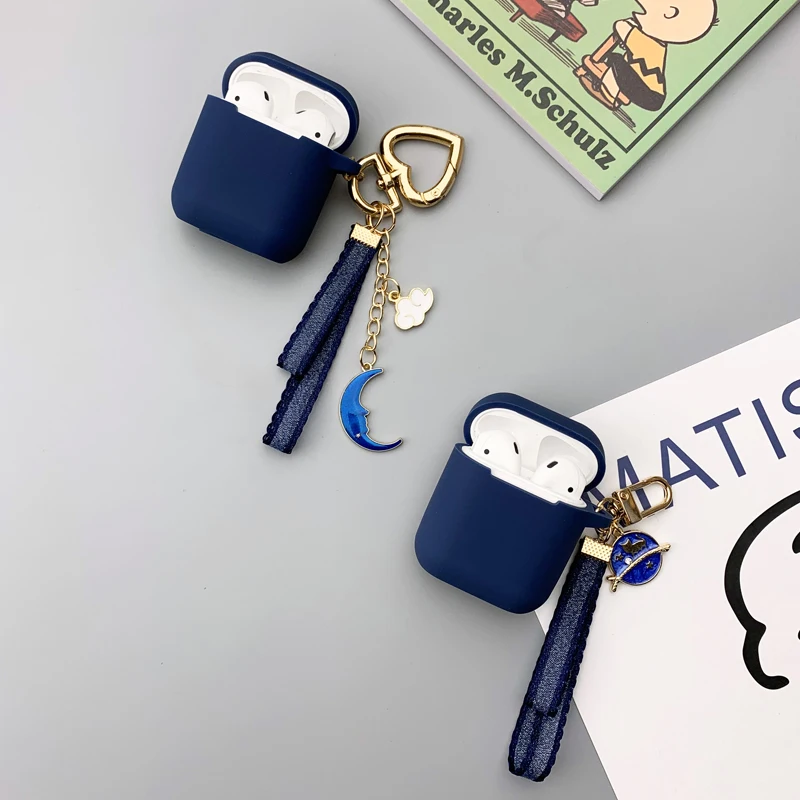 Luxury Moon Cat Decor Silicone Case for Apple Airpods Accessories Bluetooth Earphone Protective Cover Headphone Box Bag Key Ring
Luxury Moon Cat Decor Silicone Case for Apple Airpods Accessories Bluetooth Earphone Protective Cover Headphone Box Bag Key Ring