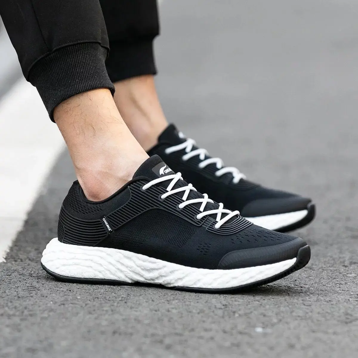 ONEMIX High quality Men's Trainers Road Running Shoes Mesh Athletic Outdoor Women Sports Energy Walking Fly Knitting Sneakers
ONEMIX High quality Men's Trainers Road Running Shoes Mesh Athletic Outdoor Women Sports Energy Walking Fly Knitting Sneakers