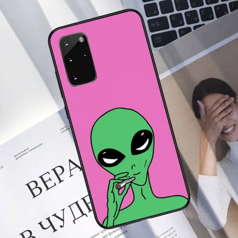 Alien Smoking Weed Phone Case For Samsung A40 A31 A50 A51 A71 A20E A20S S8 S9 S10 S20 Plus note 20 ultra
Alien Smoking Weed Phone Case For Samsung A40 A31 A50 A51 A71 A20E A20S S8 S9 S10 S20 Plus note 20 ultra