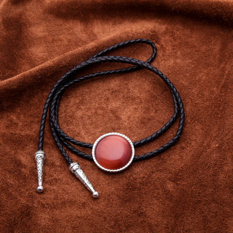 Винтажные ковбойские мужские галстуки BOLO с зажимом, маленькие круглые рубиновые веревки из искусственной кожи
Винтажные ковбойские мужские галстуки BOLO с зажимом, маленькие круглые рубиновые веревки из искусственной кожи