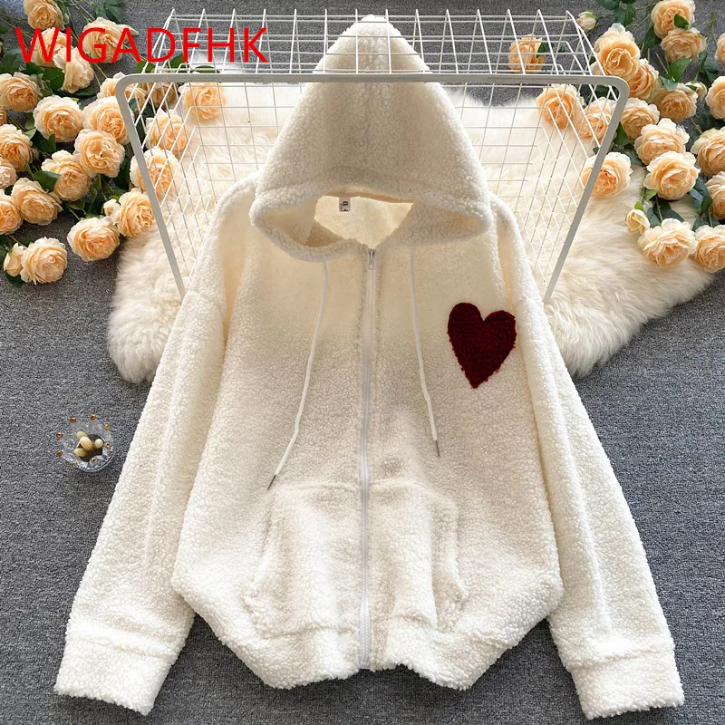 Mid-length Lamb Wool Coat Women's Fall/Winter 2021 New Love Contrast Color Hooded Loose Casual Pullover Sports Top
Mid-length Lamb Wool Coat Women's Fall/Winter 2021 New Love Contrast Color Hooded Loose Casual Pullover Sports Top