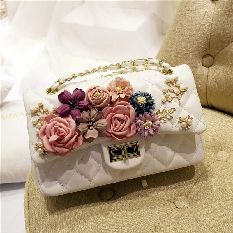 Womens Flowers Autumn New Appliques Hasp Pu Leather Shoulder Bags Diamond Lattice Chain Flaps Crossbody Bag Pearls Beading Bags
Womens Flowers Autumn New Appliques Hasp Pu Leather Shoulder Bags Diamond Lattice Chain Flaps Crossbody Bag Pearls Beading Bags