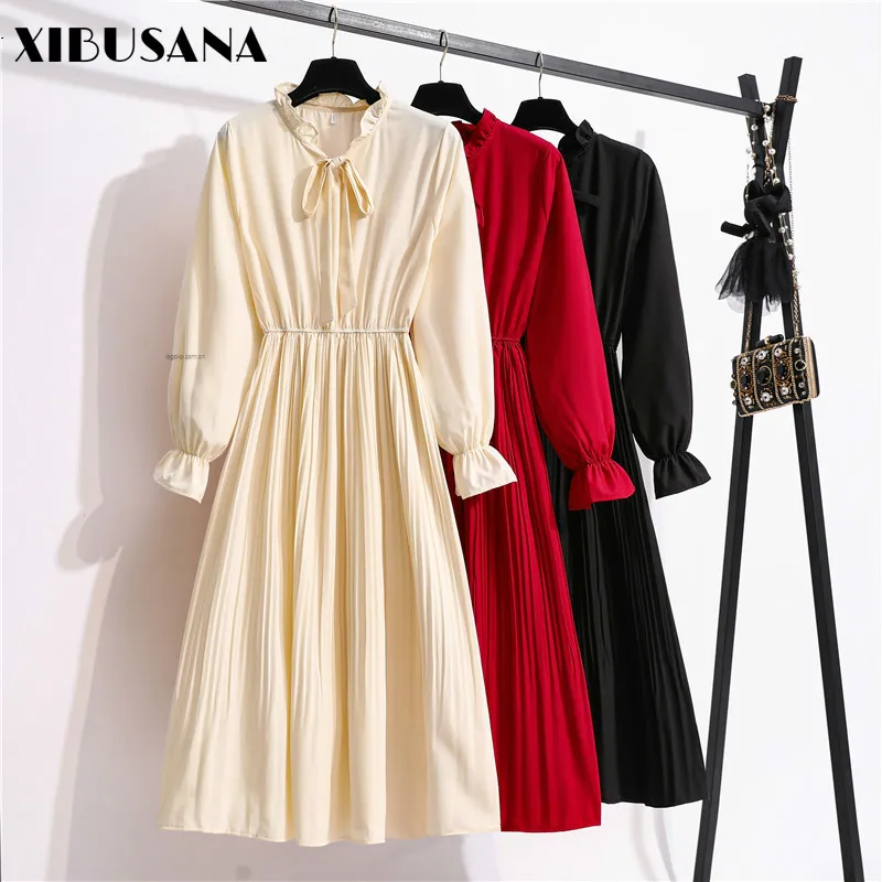 Women Long Chiffon Dress 2020 Autumn Spring Flare Sleeve Bow Collar Solid Elastic Waist Bow Pleated Dresses Female Vestidos
Women Long Chiffon Dress 2020 Autumn Spring Flare Sleeve Bow Collar Solid Elastic Waist Bow Pleated Dresses Female Vestidos