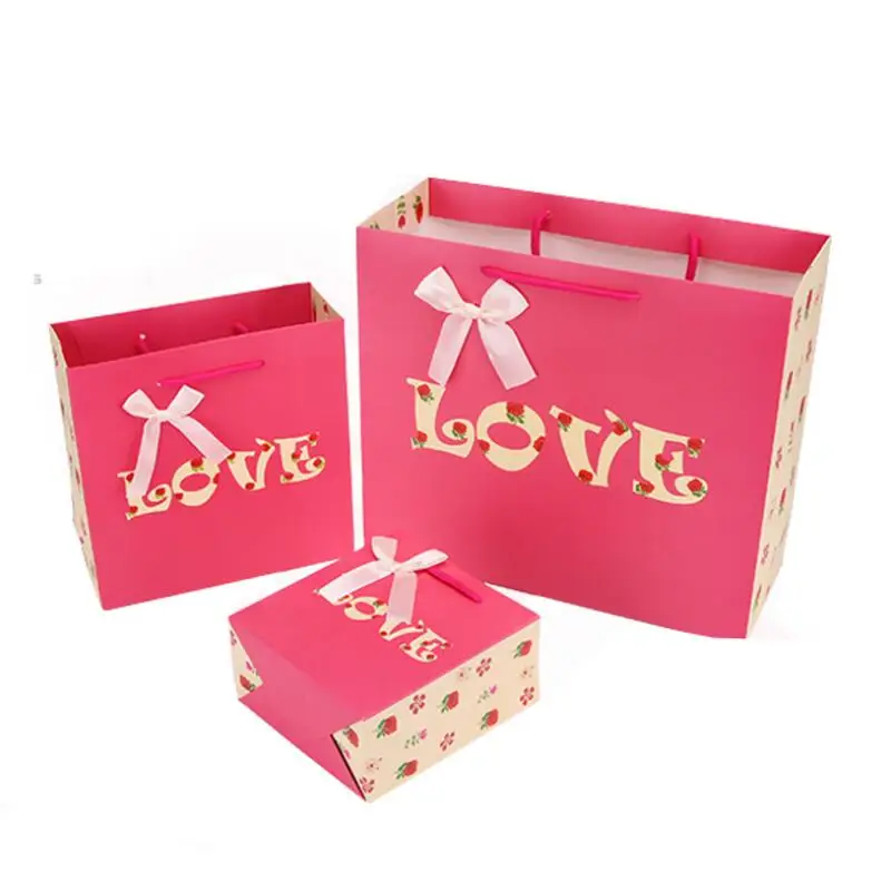 10pcs/lot Valentine's Day Love Print Gift Tote Bag Christmas Gift Bag High-end Wedding Paper Bag 14x15x7cm
10pcs/lot Valentine's Day Love Print Gift Tote Bag Christmas Gift Bag High-end Wedding Paper Bag 14x15x7cm