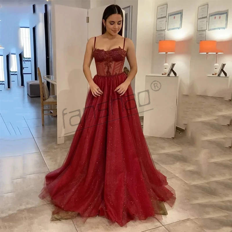 Женское вечернее платье на тонких бретельках Fanshao, прозрачное платье-трапеция бордового цвета без рукавов, блестящее Тюлевое платье с аппли...
Женское вечернее платье на тонких бретельках Fanshao, прозрачное платье-трапеция бордового цвета без рукавов, блестящее Тюлевое платье с аппли...