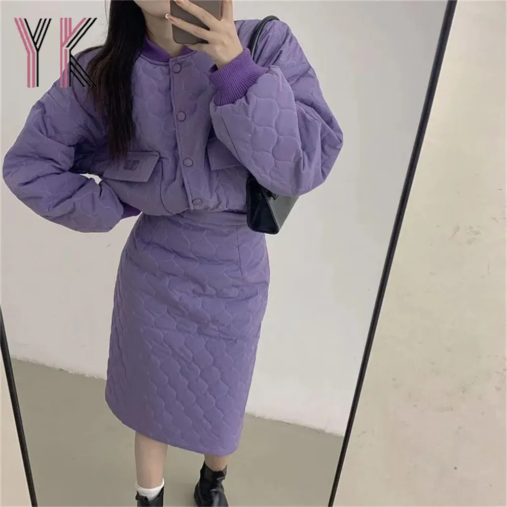 Purple Pocket Single Breasted Padded Crop Coat +Warm Wrap Knee Length Quilted Skirt Korean Elegant Y2k 2 Piece Set Autumn Winter
Purple Pocket Single Breasted Padded Crop Coat +Warm Wrap Knee Length Quilted Skirt Korean Elegant Y2k 2 Piece Set Autumn Winter