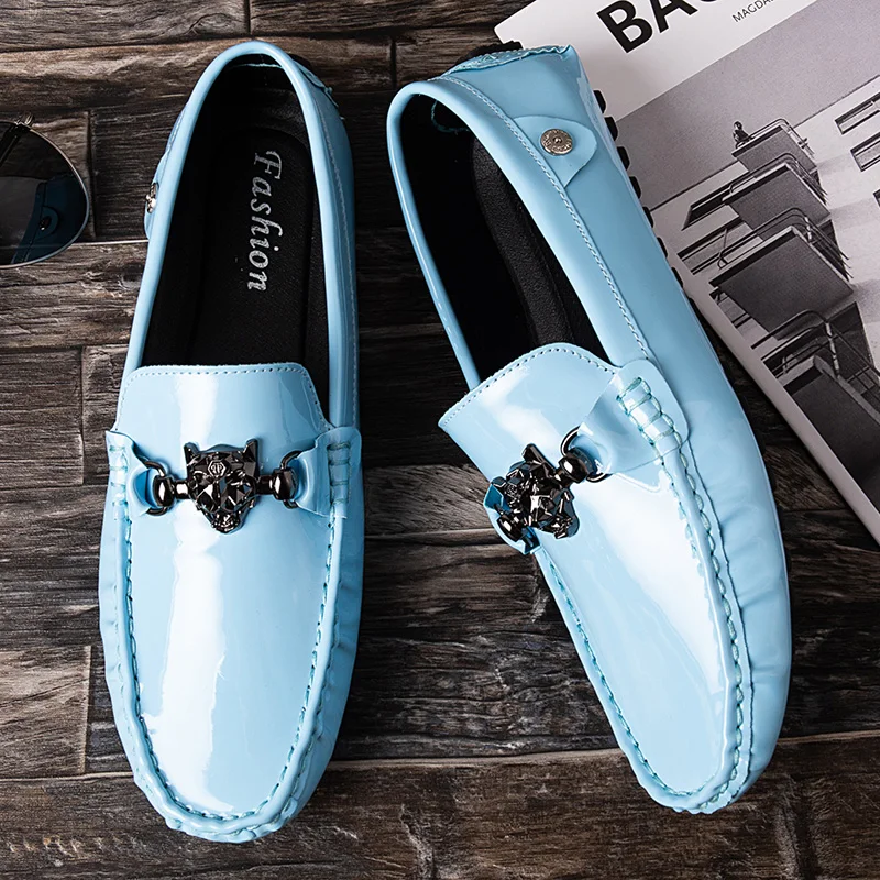 2022 Spring Patent Leather Men Casual Shoes Italian Men Loafers Moccasins Slip on Men's Flats Breathable Male Driving Shoes
2022 Spring Patent Leather Men Casual Shoes Italian Men Loafers Moccasins Slip on Men's Flats Breathable Male Driving Shoes