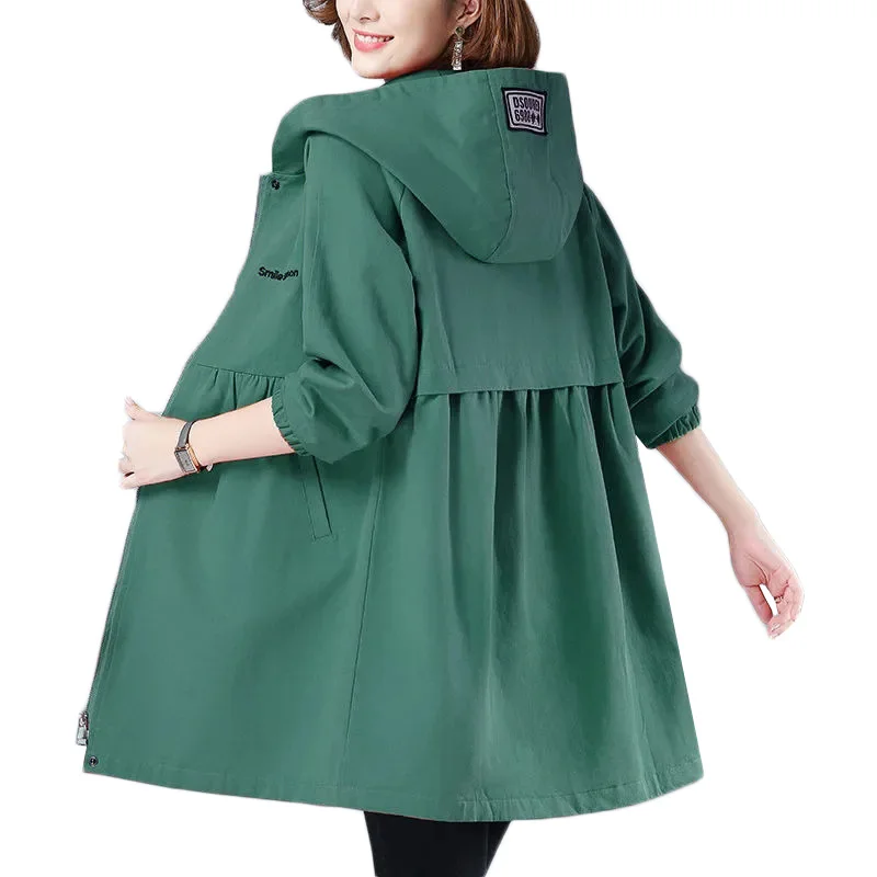 Women Trench Coat New Spring Autumn Hooded Mid Long Outerwear Loose Plus Size 5XL Middle-aged Female Windbreaker Casual Tops
Women Trench Coat New Spring Autumn Hooded Mid Long Outerwear Loose Plus Size 5XL Middle-aged Female Windbreaker Casual Tops