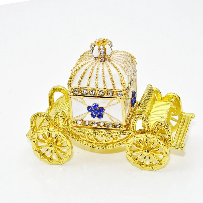 Gold Plated Crystal Studded Art Craft Beautiful Carriage Jewelry Box Ornament Tabletop Gift for Valentine's Day Birthday
Gold Plated Crystal Studded Art Craft Beautiful Carriage Jewelry Box Ornament Tabletop Gift for Valentine's Day Birthday