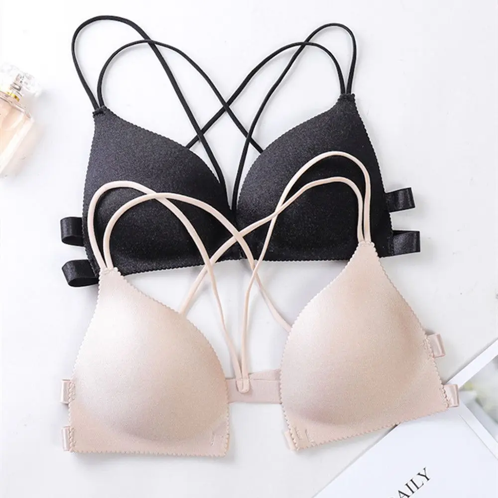 Lift Wire Free Front-Close Women Small Chest Underwear One-piece Push Up Bra Front Buckle Bra 
Lift Wire Free Front-Close Women Small Chest Underwear One-piece Push Up Bra Front Buckle Bra
