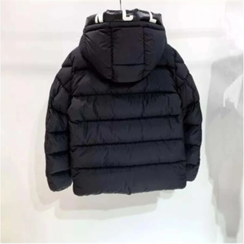 Men's winter jacket New Unisex Winter Down Jacket Hooded Letter Printing Warm And Stylish Coat Men And Women Winter Down Jackets
Men's winter jacket New Unisex Winter Down Jacket Hooded Letter Printing Warm And Stylish Coat Men And Women Winter Down Jackets