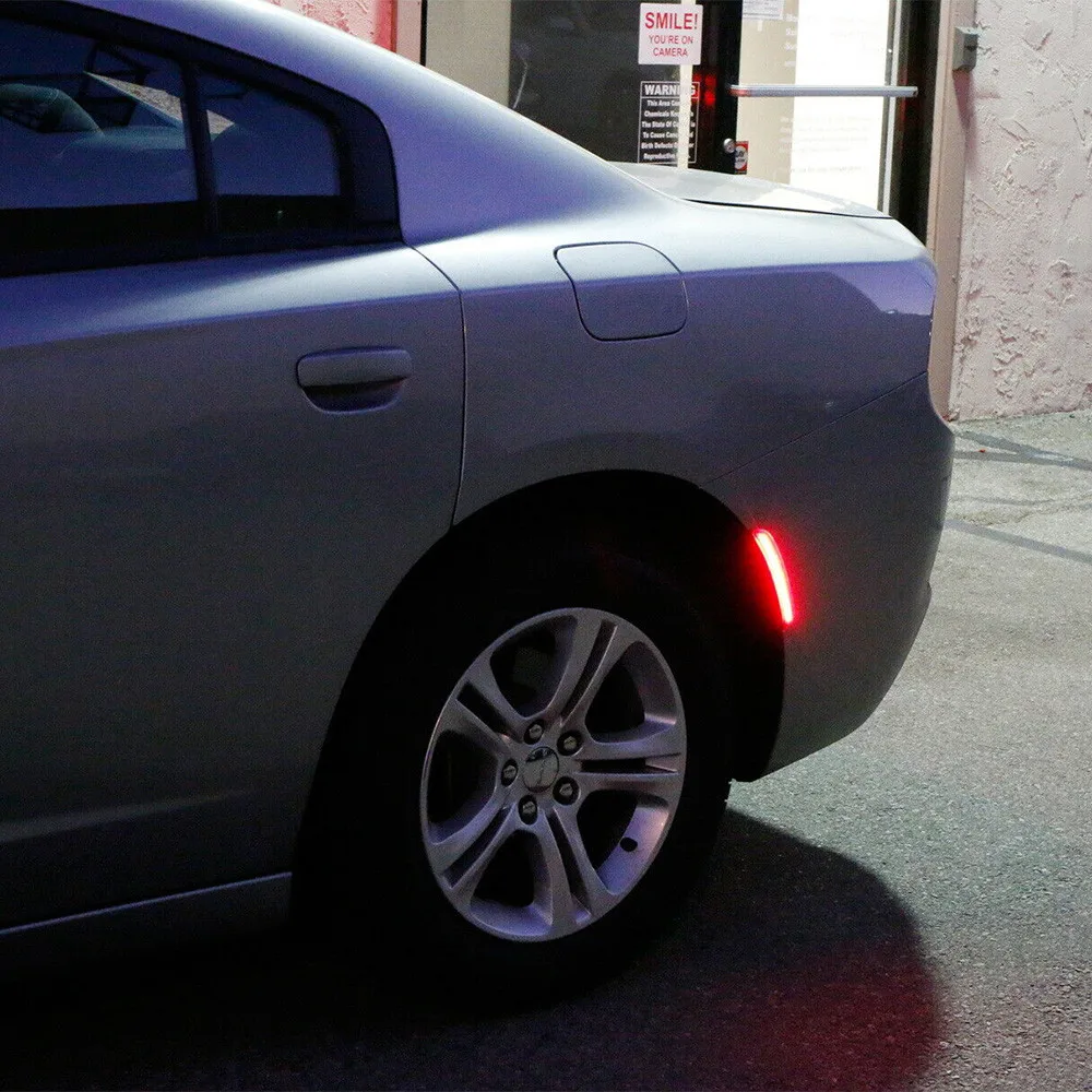 Задний бампер красного цвета для Dodge Charger 2015, размещается сзади и сбоку автомобиля, 2 шт.
Задний бампер красного цвета для Dodge Charger 2015, размещается сзади и сбоку автомобиля, 2 шт.