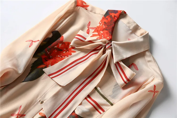 Europe and the United States women's clothing New spring 2021 Long-sleeved bow lapel Fashionable printed silk shirt
Europe and the United States women's clothing New spring 2021 Long-sleeved bow lapel Fashionable printed silk shirt