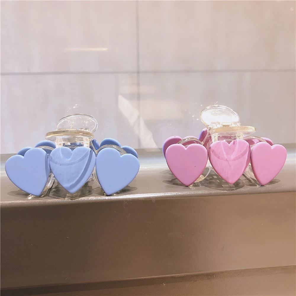 Fashion Love Shaped Hair Claw Clips Acrylic Hair Hairpin Crab Korean Women Bath Plastic Wig Hair Claw Hair Accessories for Women
Fashion Love Shaped Hair Claw Clips Acrylic Hair Hairpin Crab Korean Women Bath Plastic Wig Hair Claw Hair Accessories for Women