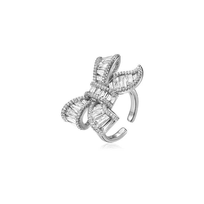 Luxury Ladies Ring S925 Silver Bow Ring Artificial Zirconia Crystal Ring Jewelry Cute Bride Accessories Gift to the Girl
Luxury Ladies Ring S925 Silver Bow Ring Artificial Zirconia Crystal Ring Jewelry Cute Bride Accessories Gift to the Girl