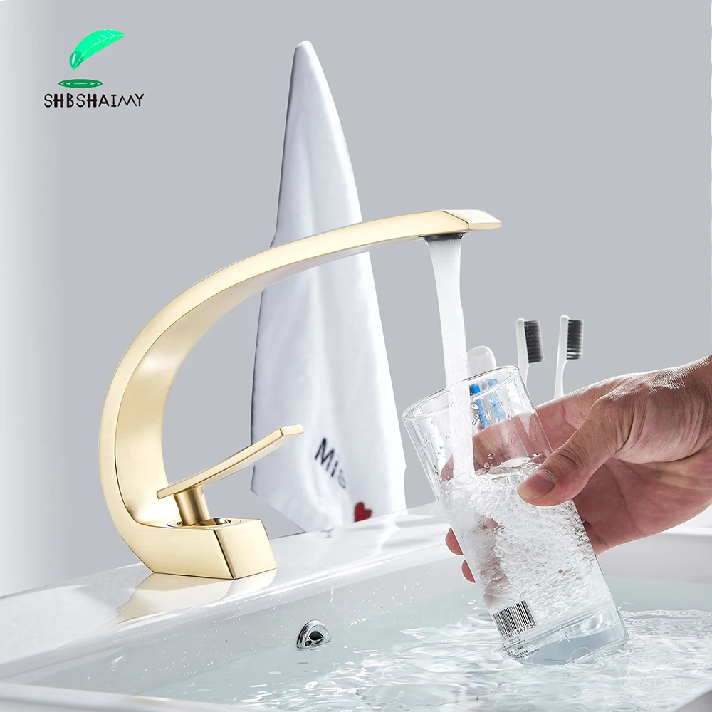 SHBSHAIMY Brushed Golden Bathroom Faucet Basin Sink Faucet Brass Single Handle Single Hole Cold and Hot Mixer Taps Curve Design
SHBSHAIMY Brushed Golden Bathroom Faucet Basin Sink Faucet Brass Single Handle Single Hole Cold and Hot Mixer Taps Curve Design