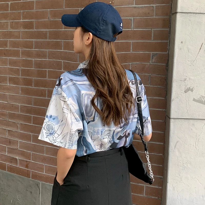4 Sizes S-xl Blue Basic Casual College Wind Vintage Short Sleeve Loose All Match 2021 New Arrival Summer Women Shirts
4 Sizes S-xl Blue Basic Casual College Wind Vintage Short Sleeve Loose All Match 2021 New Arrival Summer Women Shirts
