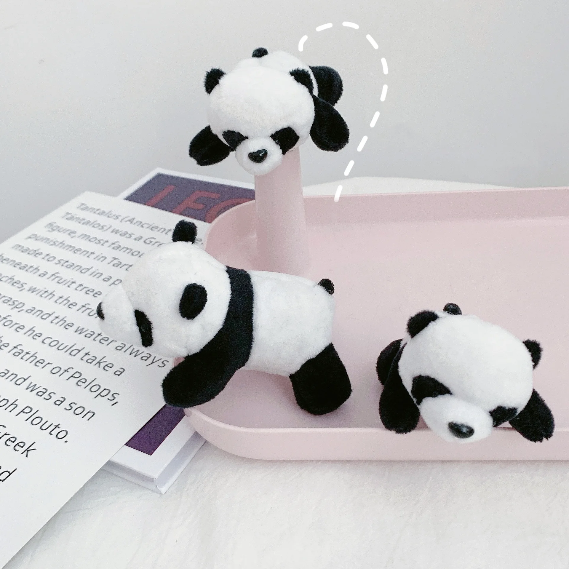 Japanese Cute Three-dimensional Little Panda Brooch Bag Decoration Pin Plush Panda Clothes Bag Accessories
Japanese Cute Three-dimensional Little Panda Brooch Bag Decoration Pin Plush Panda Clothes Bag Accessories