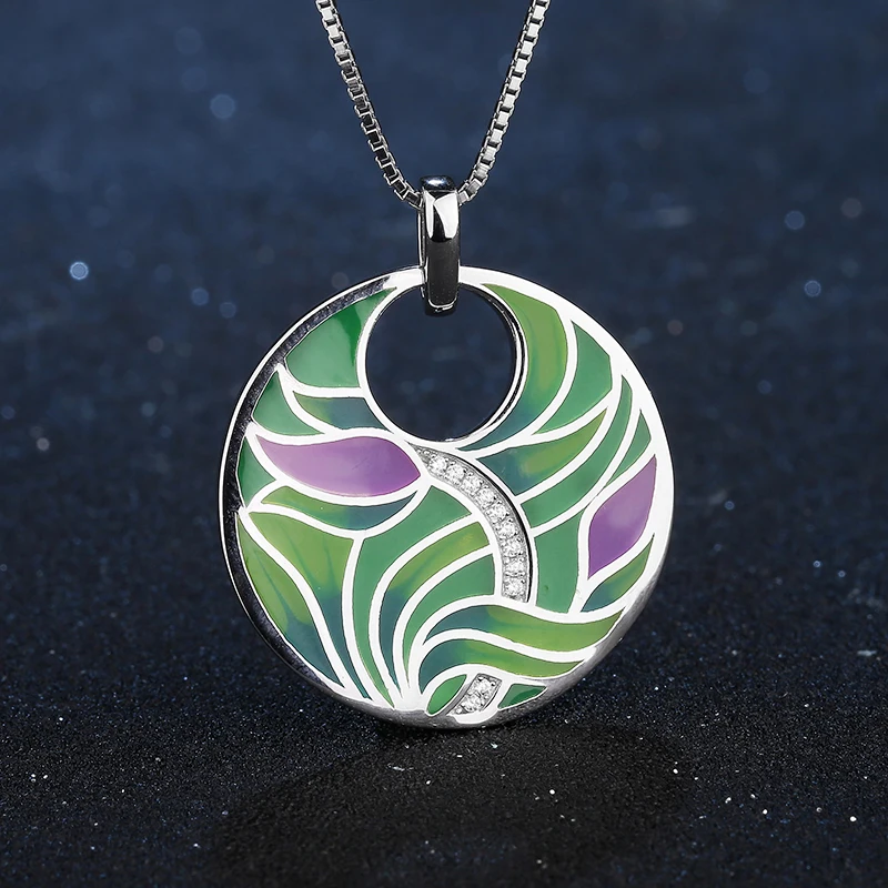Full of natural breath Lotus Pond Round Pendant Necklace 925 Sterling Silver Handmade Enamel Green Necklace for Women Jewelry
Full of natural breath Lotus Pond Round Pendant Necklace 925 Sterling Silver Handmade Enamel Green Necklace for Women Jewelry