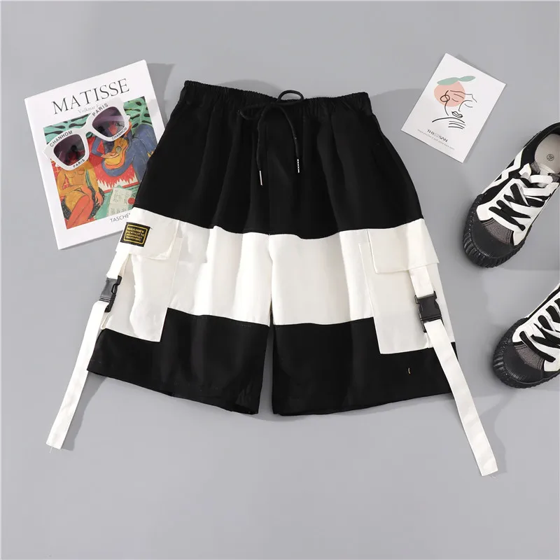 Summer 2021 New Fashion Short Sleeved+Ribbon Cargo Pants Stretwear Five Point Shorts Loose Harajuku Two-Piece Set
Summer 2021 New Fashion Short Sleeved+Ribbon Cargo Pants Stretwear Five Point Shorts Loose Harajuku Two-Piece Set