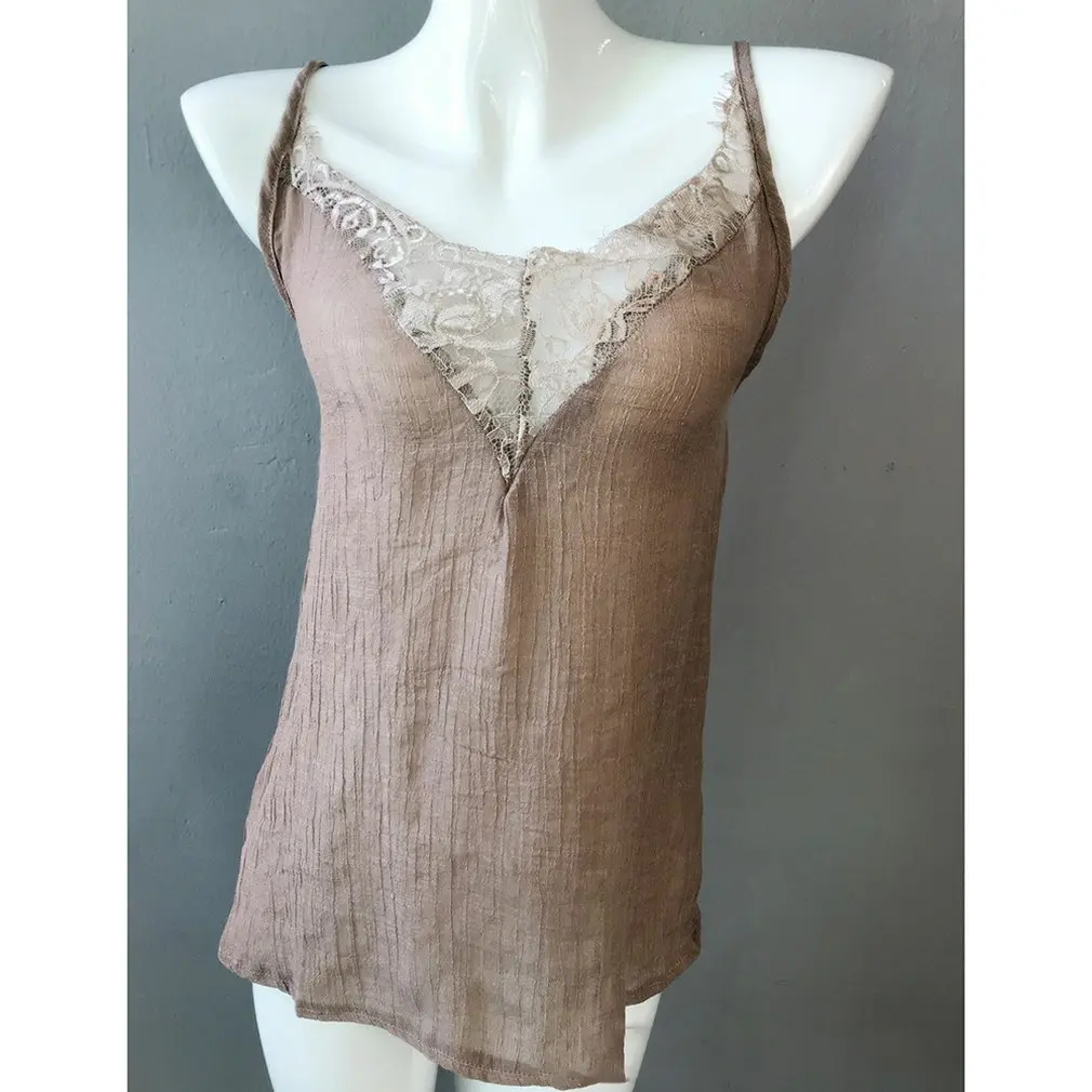Sexy lace deep V-neck sleeveless loose camisole cardigan camisole ladies fashion practical portable women s
Sexy lace deep V-neck sleeveless loose camisole cardigan camisole ladies fashion practical portable women s