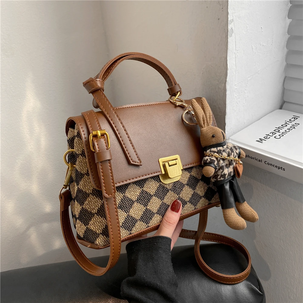 Burminsa Vintage Checkered Small Shoulder Crossbody Bags For Women Brand Designer Flip Lock Plaid Ladies Handbags Winter 2021
Burminsa Vintage Checkered Small Shoulder Crossbody Bags For Women Brand Designer Flip Lock Plaid Ladies Handbags Winter 2021
