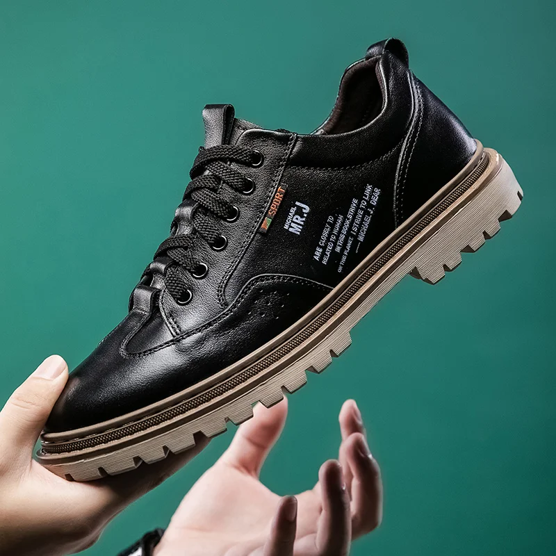 Genuine Leather Men's Shoes Luxury Fashion Low-Top Martin Shoes Outdoor Non-Slip Casual Shoes British Trend Men Oxford Shoes
Genuine Leather Men's Shoes Luxury Fashion Low-Top Martin Shoes Outdoor Non-Slip Casual Shoes British Trend Men Oxford Shoes