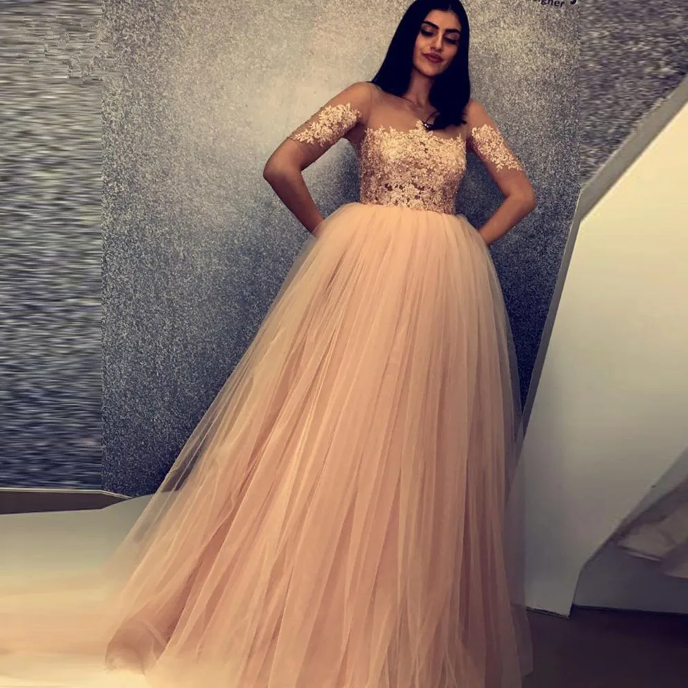 Short Sleeves Muslim Prom Dresses 2020 A-line Tulle Lace Beaded Formal Islamic Dubai Saudi Arabic Long Elegant Evening Gown
Short Sleeves Muslim Prom Dresses 2020 A-line Tulle Lace Beaded Formal Islamic Dubai Saudi Arabic Long Elegant Evening Gown