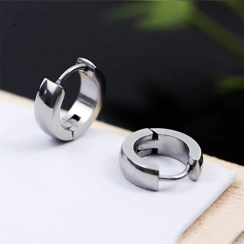 Punk Hoop Earrings Stainless Steel Body Piercing Jewelry Round Earring for Men Women
Punk Hoop Earrings Stainless Steel Body Piercing Jewelry Round Earring for Men Women