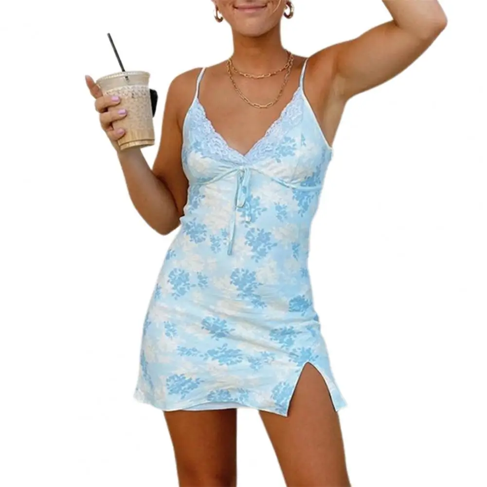 Summer Women Dress Sexy Split Backless Spaghetti Strap Female Sundress Ladies Lace Stitching V Neck Mini Dresses
Summer Women Dress Sexy Split Backless Spaghetti Strap Female Sundress Ladies Lace Stitching V Neck Mini Dresses