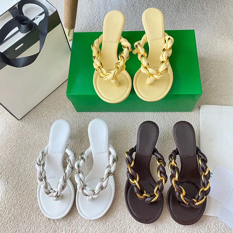 2021 New Brand Women Slipper Fashion Chain Sandal Shoes Ladies Elegant Thin Low Heel Slip On Flip Flop Female Summer Sandals
2021 New Brand Women Slipper Fashion Chain Sandal Shoes Ladies Elegant Thin Low Heel Slip On Flip Flop Female Summer Sandals
