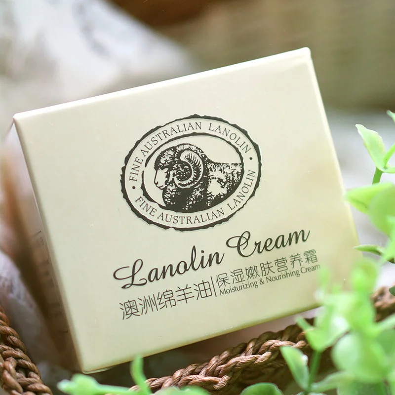 LAIKOU Face Cream Hyaluronic acid Aloe Moisturizing Anti-wrinkle Day Cream Sheep Oil Shrink Pores Nourish Facial Skin Care 90g
LAIKOU Face Cream Hyaluronic acid Aloe Moisturizing Anti-wrinkle Day Cream Sheep Oil Shrink Pores Nourish Facial Skin Care 90g
