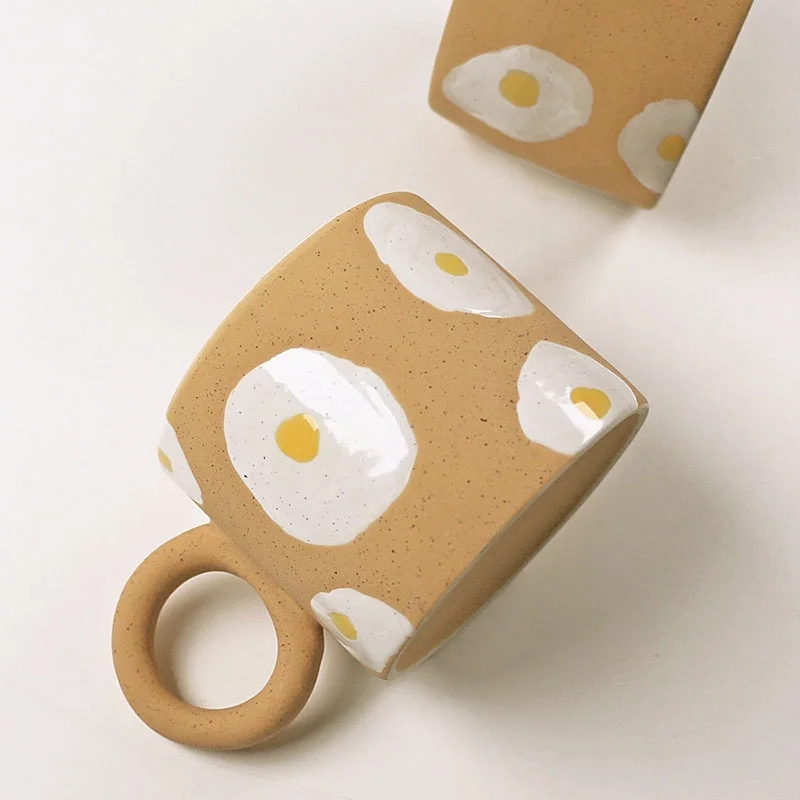 Кружка с яичницей ручной росписи Ins, милая простая Бытовая керамическая чашка, десерт, Порно кофе, завтрак, молоко
Кружка с яичницей ручной росписи Ins, милая простая Бытовая керамическая чашка, десерт, Порно кофе, завтрак, молоко
