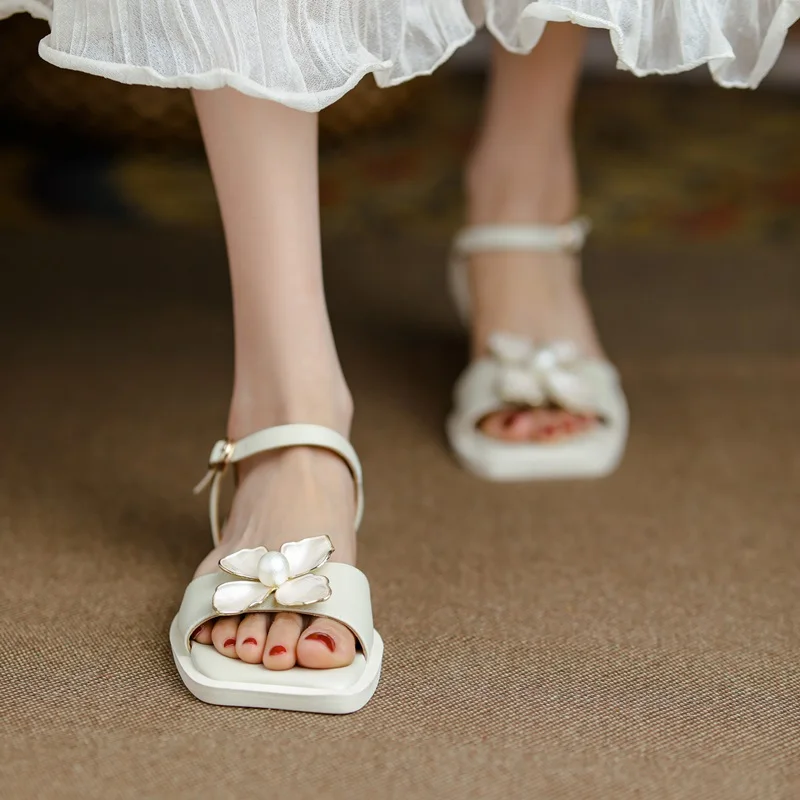 brand summer shoes women sandals platform thick heel wedges buckle sandals women shoes woman real leather beading party footstep
brand summer shoes women sandals platform thick heel wedges buckle sandals women shoes woman real leather beading party footstep