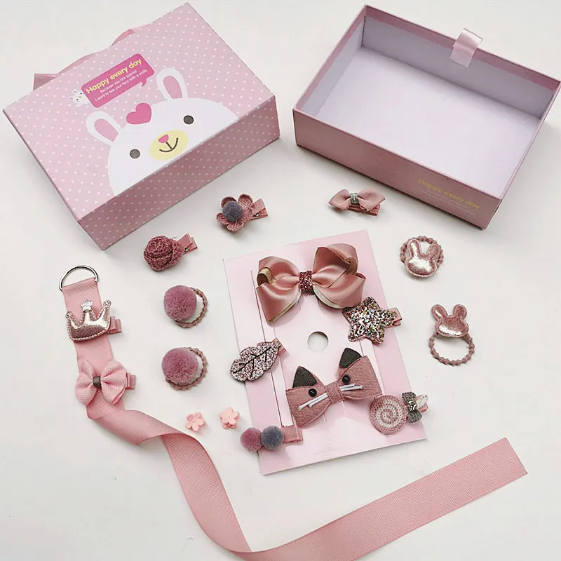 18Pcs/Set Children's Headwear Gift Box Hair Clip Hair Band Baby Hair Clip Rubber Bands Set Not Hurt Hair Princess Hair Accesory
18Pcs/Set Children's Headwear Gift Box Hair Clip Hair Band Baby Hair Clip Rubber Bands Set Not Hurt Hair Princess Hair Accesory