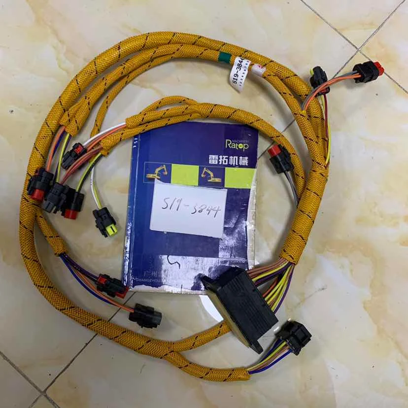 CAT E312D E315D Excavator Harness 5193844 3109688 C4.2 Engine Wiring Harness 519-3844 310-9688
CAT E312D E315D Excavator Harness 5193844 3109688 C4.2 Engine Wiring Harness 519-3844 310-9688