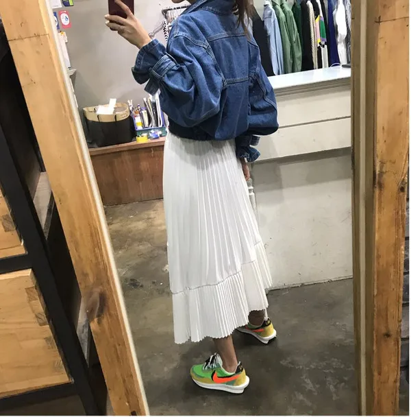 Casual Long Sleeve Pocket Loose Waist Blue Jeans Jacket Women 2021 Spring Sweet Turn-down Collar Short Denim Jacket Top Female
Casual Long Sleeve Pocket Loose Waist Blue Jeans Jacket Women 2021 Spring Sweet Turn-down Collar Short Denim Jacket Top Female