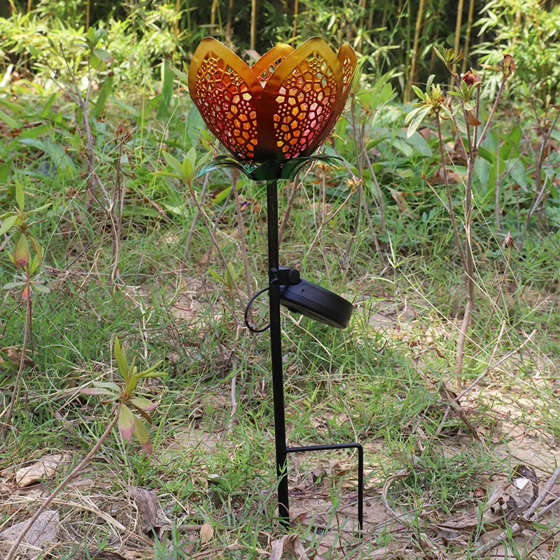Wrought Iron Solar LED Projection Lawn Lamp Outdoor Courtyard Garden Led Spot Light Hollow Decorative Atmosphere Lamp
Wrought Iron Solar LED Projection Lawn Lamp Outdoor Courtyard Garden Led Spot Light Hollow Decorative Atmosphere Lamp