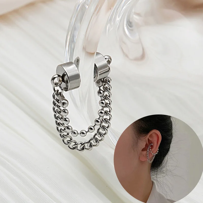 Fashionable Personality Without Pierced Ear Bone Clip, Creative Design Sense of Iron-absorbing Stone Metal Chain Earrings
Fashionable Personality Without Pierced Ear Bone Clip, Creative Design Sense of Iron-absorbing Stone Metal Chain Earrings