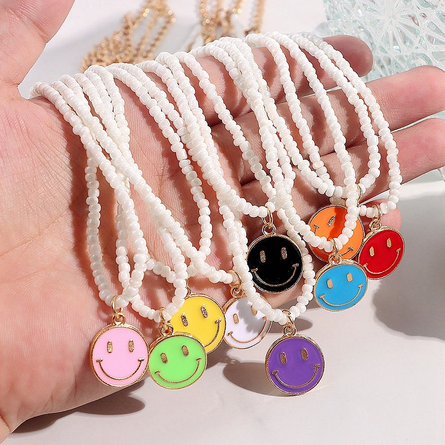 Fashion Beaded Colorful Enamel Smiley Face Pendant Necklace For Women Vintage Pearl Beads Chain Necklaces Collar Jewelry Gift
Fashion Beaded Colorful Enamel Smiley Face Pendant Necklace For Women Vintage Pearl Beads Chain Necklaces Collar Jewelry Gift
