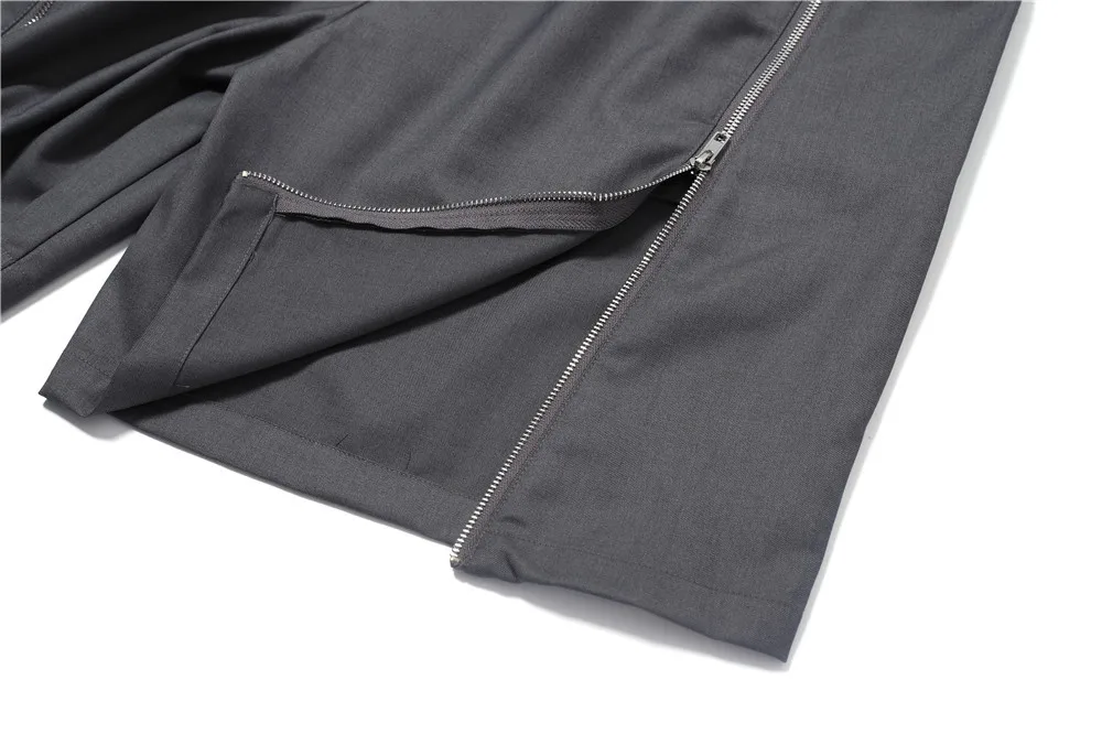 Zippers Designe shorts men gym shorts Summer Knee Length loose fit techwear men casual shorts U21S11
Zippers Designe shorts men gym shorts Summer Knee Length loose fit techwear men casual shorts U21S11