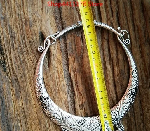 Ethnic Tibetan Miao silver big palace collar necklace jewelry peacock dance Miao silver accessories #223
Ethnic Tibetan Miao silver big palace collar necklace jewelry peacock dance Miao silver accessories #223